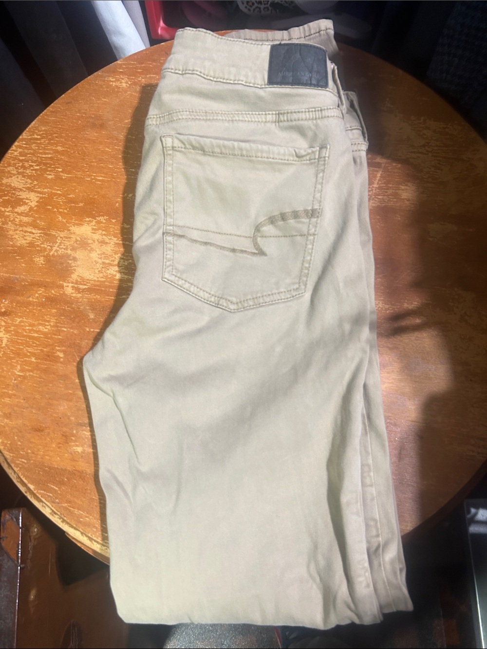 American Eagle Outfitters Straight Leg Jeans in Light Khaki